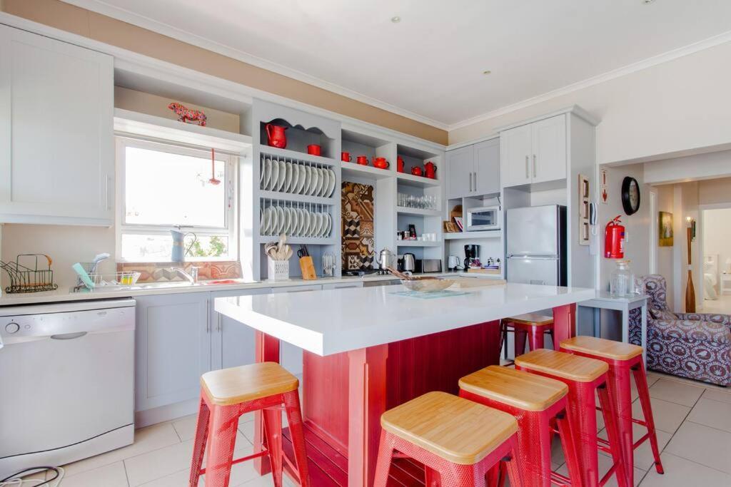 The Grosvenor Guest House & Self Catering Simonʼs Town Exteriér fotografie